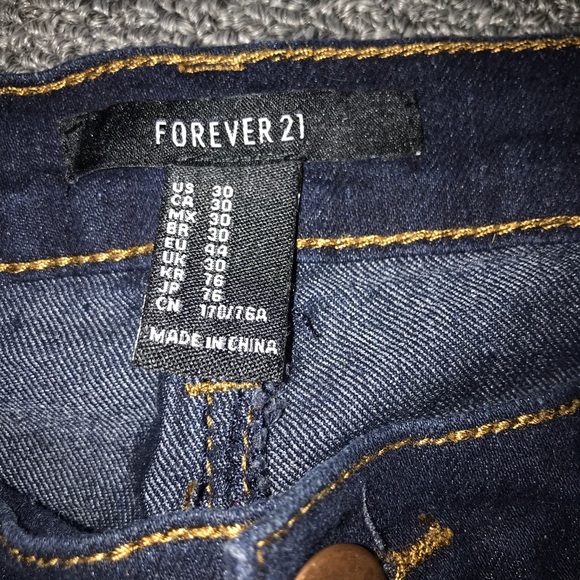 Sold - Picture 3 of 3